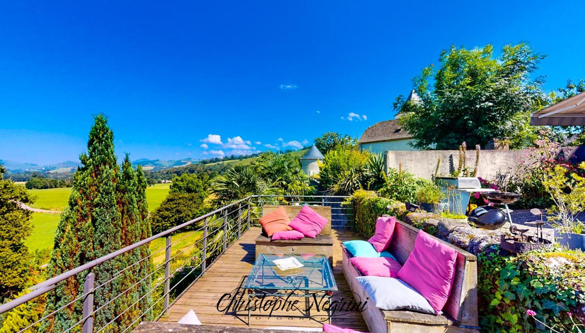 Chateau Porthos Tranquillite Des Pyrenees Lanne-en-Baretous Exterior foto